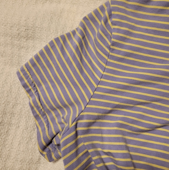 SHEIN PURPLE/YELLOW CROPPED TEE - Picture 3 of 7